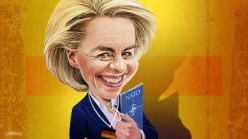 - Мужчина, не надо мне больше подливать. Я уже такая, какая вам надо.