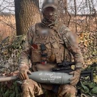 Не оправдываю наркоманов, но появилась интересная информация. Не знаю правда или нет.

Лишь за 2024 год Паша Техник и рэперы Metox и Марк задонатили около 1 000 000 рублей 106-й воздушно-десантной Тульской дивизии и 1182-му артполку.   Об этом рассказали журналистам представители бойцов

Как сообщают СМИ, больше всего переводов на сумму около 700к   сделал Техник. Также в личных вещах Паши родные нашли грамоту с благодарностью от военных подразделений