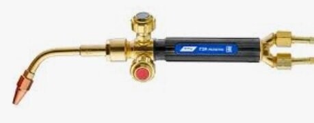 Ну прикурить можно и от такой горелки, хотя я и не собирался прикуривать, потому как не курю! А возьму для зимних замков, опять же мангальчик или камин запалить.