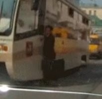 Тут хочется слова Маршака привести:
"Вот какой рассеянный
С улицы Бассейной!"