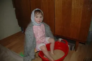 Я надеюсь (судя по цвету воды) с горчицей?:)
Банки тоже потом не помешает поставить.