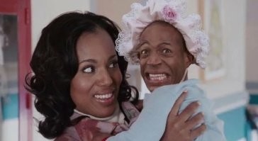 Вот ещё один негр карлик - Марлон Уэйанс