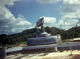 зачем, там совершенно открыто все стояло.