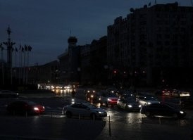 Ничего. Быстро привыкнут носить фонарики и всегда держать заряженными все девайсы. Киев. 2023