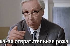 Женщина устроила истерику в самолете, увидев рядом мужчину в кепке MAGA