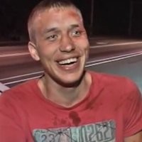 Жизнерадостный оренбуржец записал видео на фоне своей горящей машины