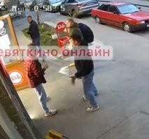 Ну не совсем подобие, у него из культи тоже кокаинум посыпался.