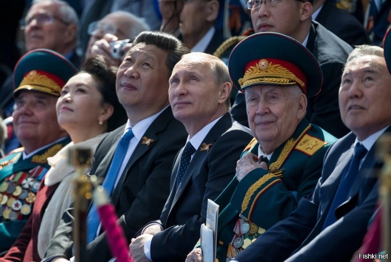 Я даже хочу, что бы хохлы устроили провокацию  что бы все ракеты сбили, а ответка прилетит незамедлительно!!! Хохлы, ну давайте уже, не подведите!!!  

Китай будет квалифицировать атаку ВСУ на Красную площадь 9 мая как попытку покушения на Си  Цзиньпина и вооруженное нападение Украины.
 
Согласно информации дайджеста AMVETS, это создает правовую основу для объявления войны Украине и использования военной силы в ответ, согласно внутреннему законодательству КНР. 
 
Сообщается, что Китай имеет право на самооборону по международному праву. Это закреплено в статье 51 Устава ООН и подтверждено практикой Международного суда ООН. Об этом Китай предупредил как Украину, так и «ее западных партнеров по дипломатическим и иным каналам», говорится в публикации. 
 
В материале отмечается, что Китай «будет рассматривать разведку и наведение БПЛА и ракет странами Запада как соучастие этих стран в вооруженном нападении на КНР».