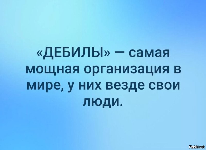 "Оскверняем парк Победы": школьницы из Павлодара устроили дикие танцы на фоне обелиска Славы