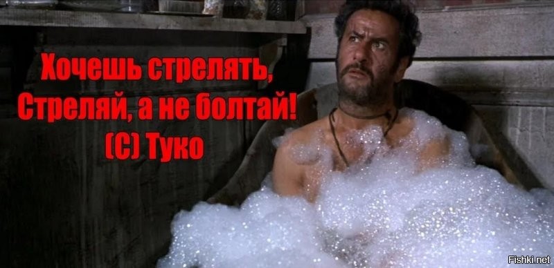 В центре Новосибирска мужчина с ножом напал на водителя минивэна и разбил машину