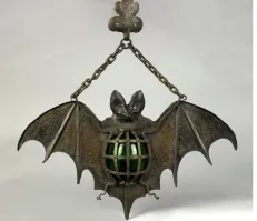 Да, Бэтмен несколько постарше, чем мы привыкли думать.