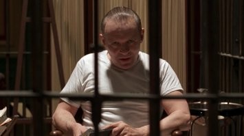 Не ищите здесь смысл. Здесь в основном маразм
