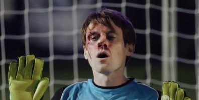 Просто у рыжего есть кумир