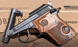 Похожа на Беретту 21А.