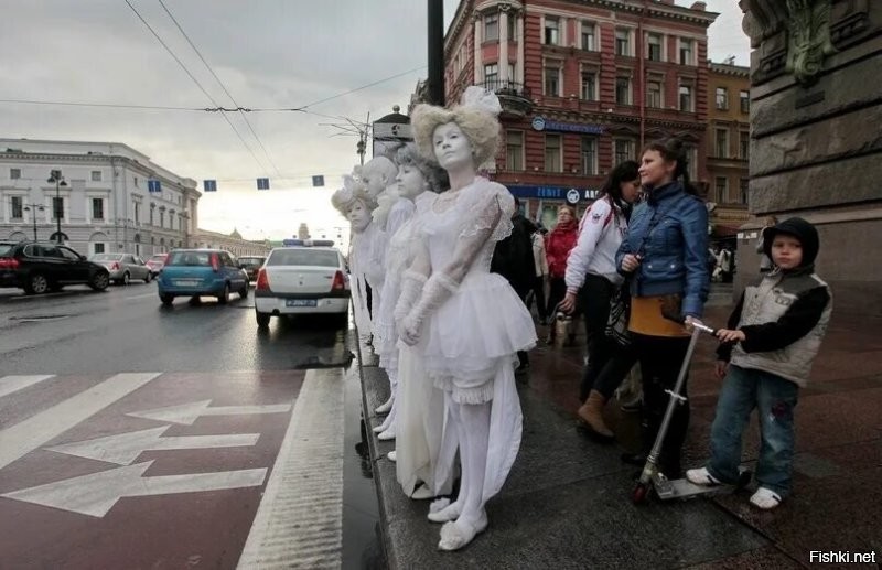 И приятных неожиданностей)