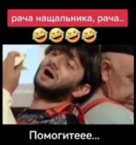 В Африке туристы засняли двух львов, которые так сильно объелись, что несколько часов не могли встать