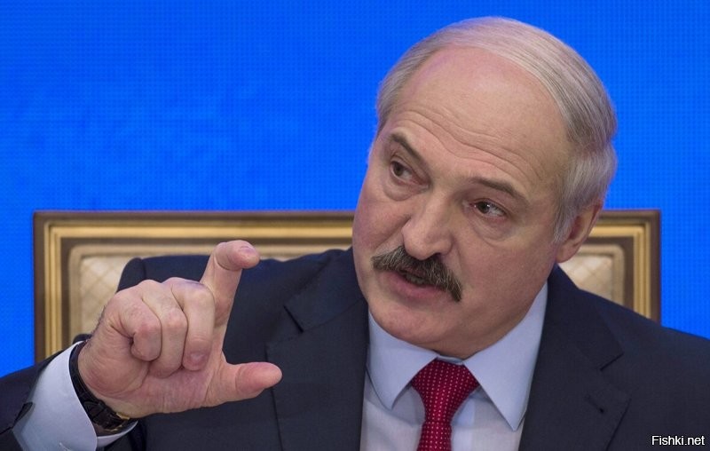 Девушка заказала килограмм картошки