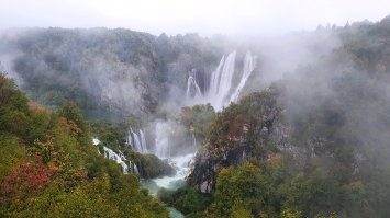 С погодой не повезло, зато людей не было. Обычно там толпы.