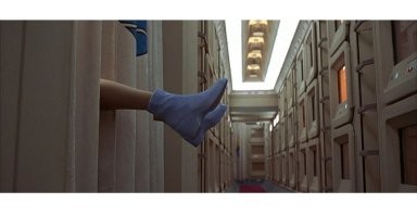 Да чего уж там, вон, как в "Пятом элементе", по ячейкам пассажиров распихали, газ снотворный пустили и хорошо. 
Ни тебе пьяных дебоширов, ни тебе загаженных туалетов, и даже кормить не нужно.