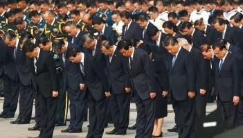 Думаю подписывать фото нет необходимости, и так понятно =)