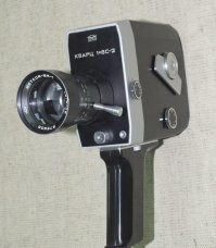 Школьники станцевали на крыше учебного заведения и нарвались на неприятности