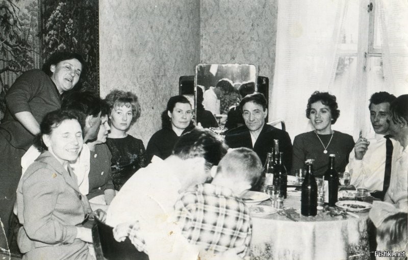 1963г.