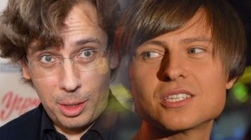 Одинокий мужчина женился на пожилой соседке, которую раньше называл тетушкой