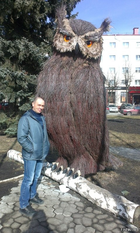 И за меня спросите   (((: у меня вон и доказательства есть ( я то что в куртке и штанах (((: ).