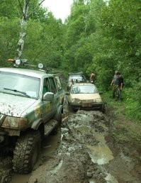 Там ХТ уже нужно. :) 

На МТ, так как раз пикап копает.