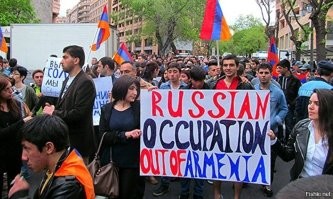 Я не понял.
А почему к армянину такие преференции перед чеченцами?

(если что, минусы не я лепил )