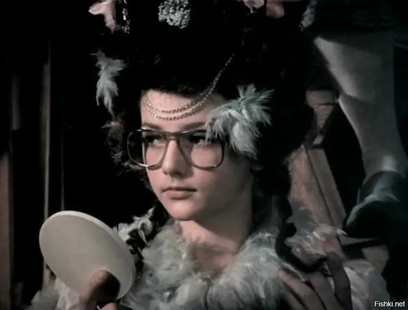 Я в эту влюблялся.   Жаль, информации нет про неё никакой.