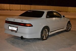 Это Марк-II в 90 кузове