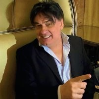 Не ищите здесь смысл. Здесь в основном маразм