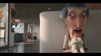 Очень напомнило серию из "Любовь. Смерть. Роботы" S02E01
«Автоматизированная клиентская служба»

Там вот подобный робот за своей хозяйкой охотился.