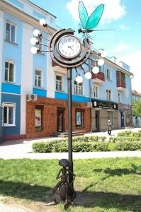 Автор - халявщица.
И это только Абакан (далеко не весь):