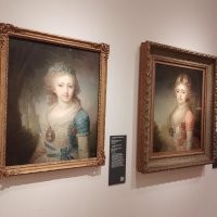 Великолепно! Очень много отличных работ, которые хотелось бы увидеть вживую. У нас тоже совсем недавно открылся филиал Третьяковской галлереи. В прошлое воскресенье наслаждалась шедеврами выставки "Пять веков русского искусства". Так замечательно, что такие шедевры приехали к нам и можно насладиться ими почти дома.