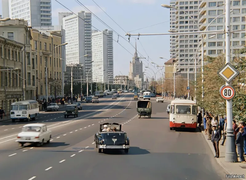 удивило ограничение скорости (80)