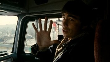 Данила кассету дал послушать
