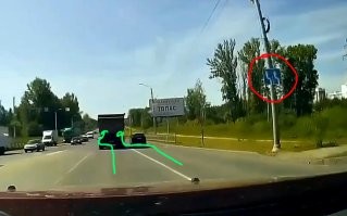 Разметки там очень не хватает