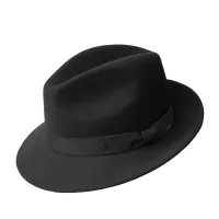 В Париже разрешили купаться в Сене впервые за 100 лет