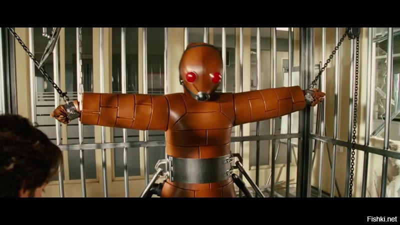 Если тебя в дурку везут на скорой помощи, то едешь ты примерно так