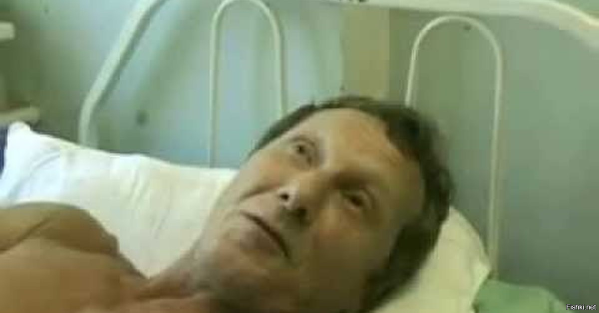 Есть видос, енотика покормил...