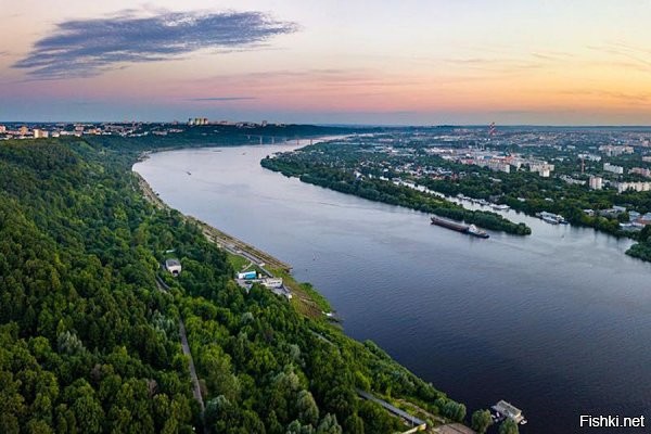 У нас река покруче будет