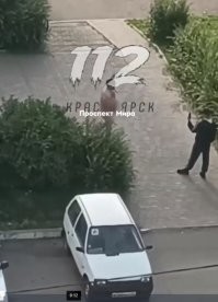 Мне нужны твои треники и "Ока"!