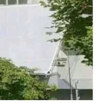 Кино снимают. :)