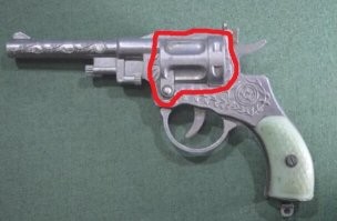 Там наверняка нет и вот этой детали: она у них отлетала в первую очередь. )