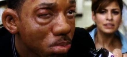 Оса укусила водителя и он начал терять сознание прямо за рулём