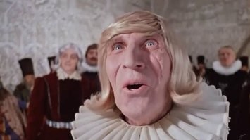 А мы думаем - "чего эти суки в НАТО вступают?"
 Воевали - отдай! 
 Бог вас простит, наверное.