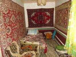 Порыться в загашниках у бабушки и звукоизоляция готова!