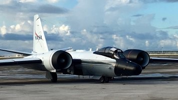 WB-57.